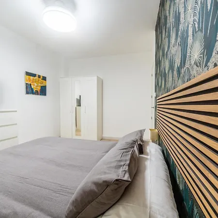 Apartment Domin's *